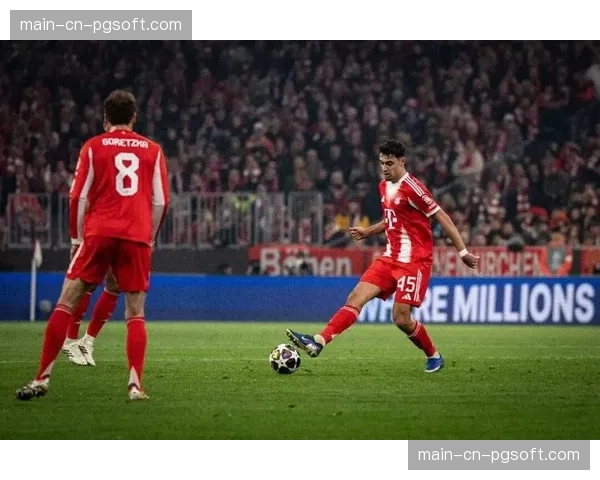 从青训到冠军：拜仁年轻球员在快速反击体系中的成长之路